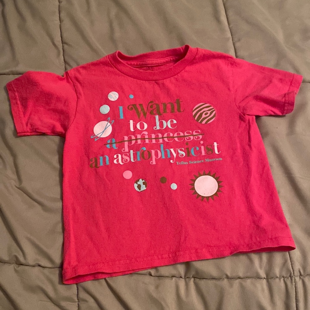 3T astrophysicist science tellus museum little girl big dreams planets space
